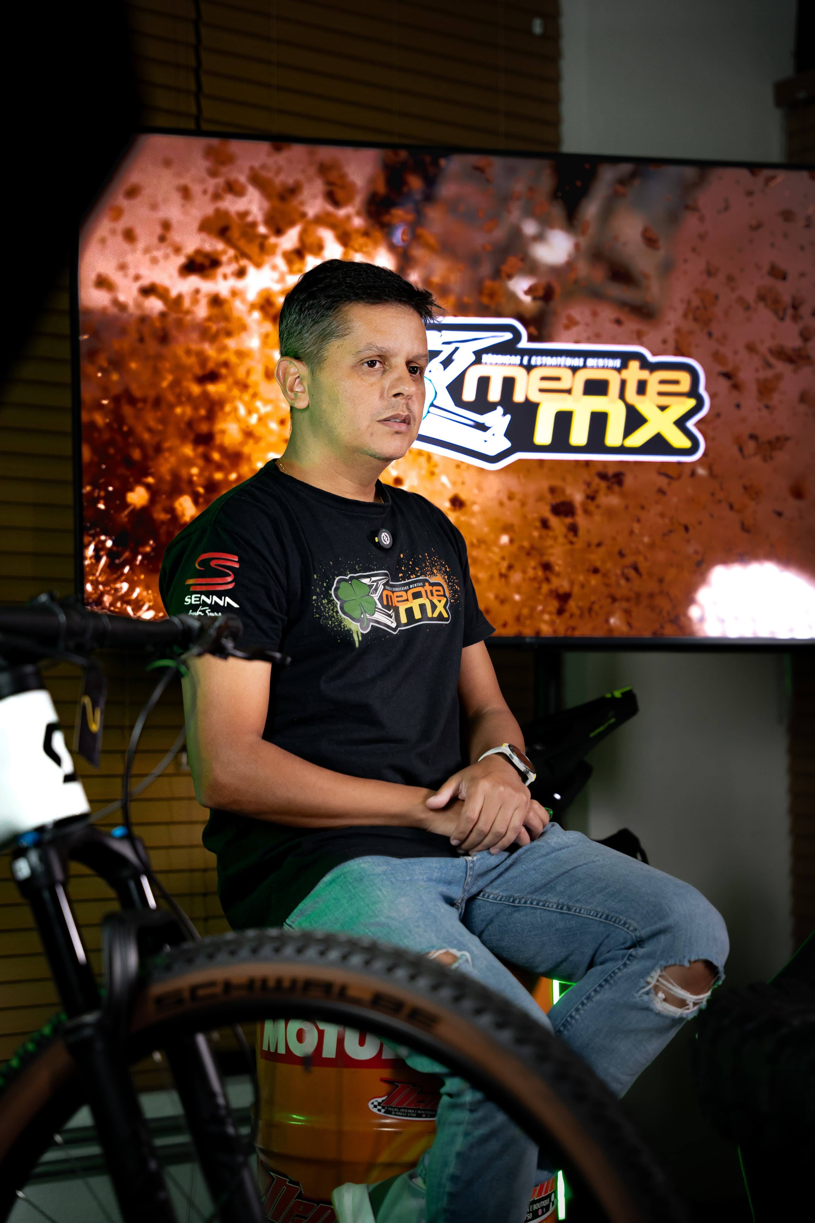 João Carlos Emery - Head do Mente MX
